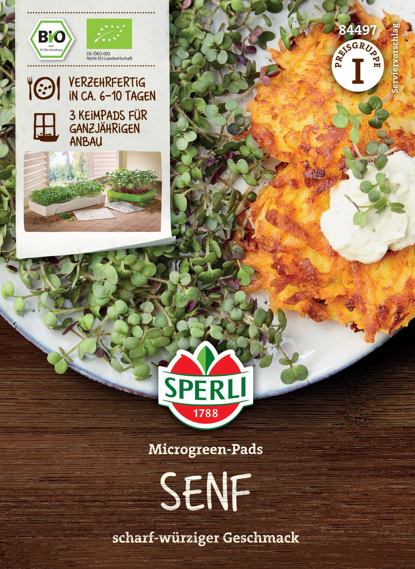 Bündel aus Microgreen-Senf auf dunkelbraunem Holzside, mit irischer Petersilie im Hintergrund, Verpackung mit grünen Saatgut-Illustrationen.