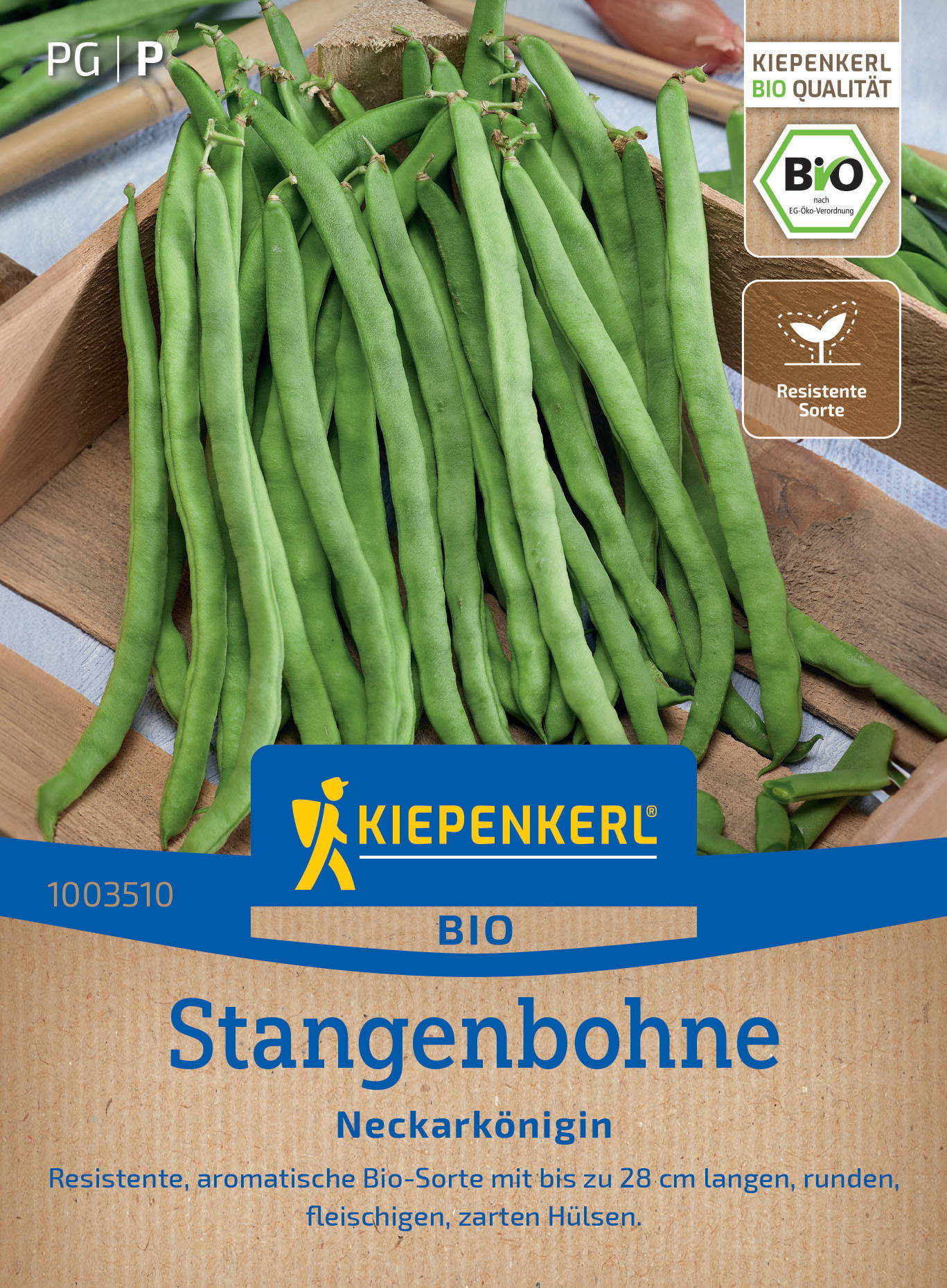 Grüne, längliche Stangenbohnen auf Holzschale mit Bio-Label und Beschreibung, resistent und aromatisch.