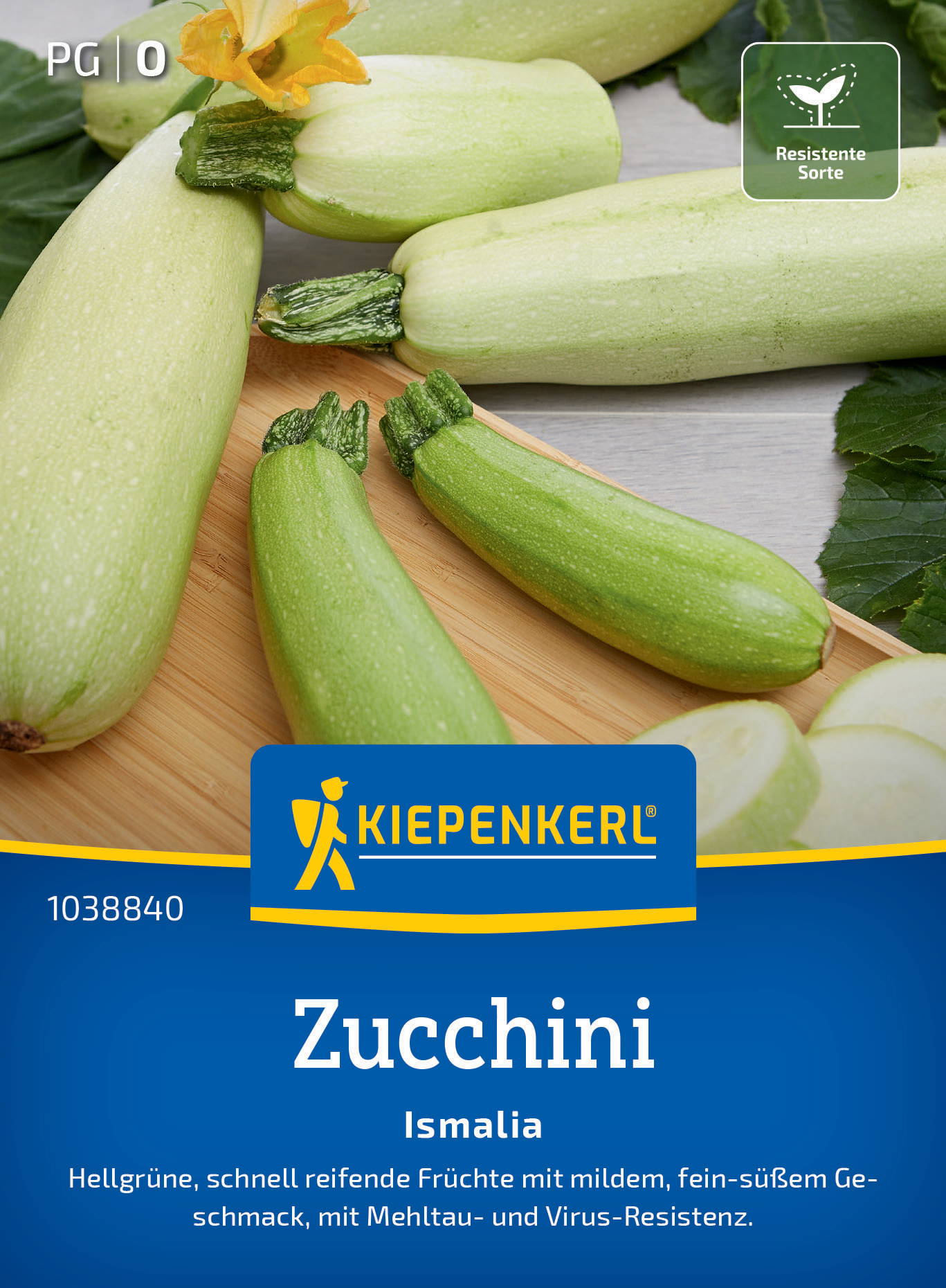 Zucchini, grüne Zucchini und Blätter auf hellgrauem Hintergrund, Kiepenkerl-Samenverpackung.