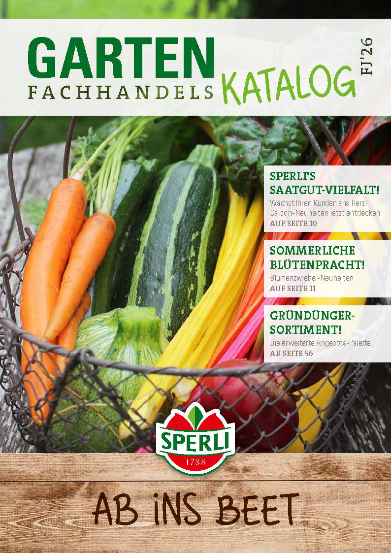 Gartenfachhandelskatalog mit frischer Gemüsesortiment in Korb, darunter Karotten, Zucchini, Sellerie, rote Bete.